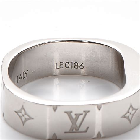 louis vuitton mens ring gold|louis vuitton gold ring men.